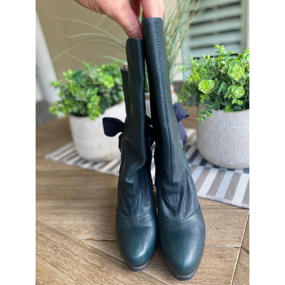 Vanessa Bruno Grosgrain Bow Heeled Boots 38 - Picture 4 of 9